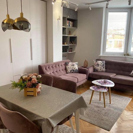 Velvet Apartment Скопие Екстериор снимка